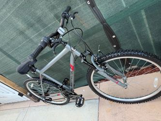 Mountain bike 26 inches for sale