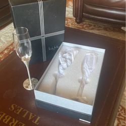 Nicole Miller shimmer toasting flutes