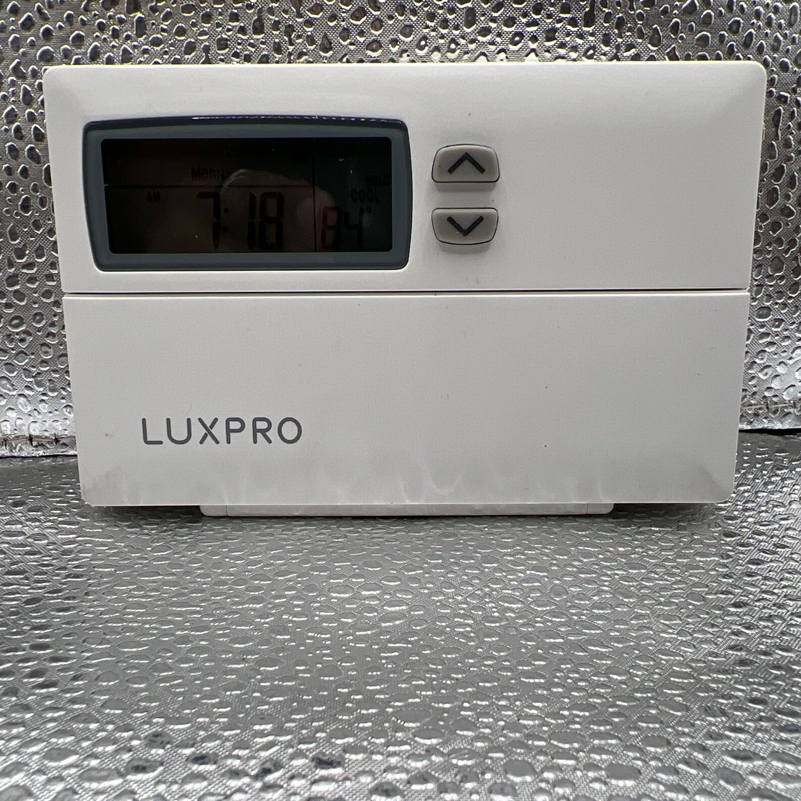 Luxpro Thermostat Lux PSP511LCA Weekday Weekend 5/2 Programmable