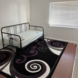 Sofá Bed. Queen Size 