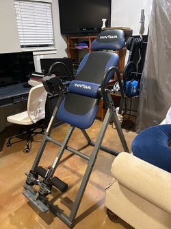 Innova Inverssion Table