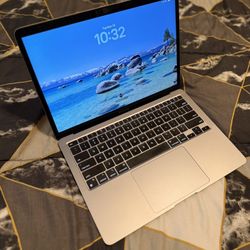 MacBook Air M1 – 16GB RAM / 512GB SSD – Excellent Condition