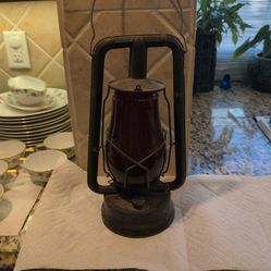 vintage Dietz lantern,