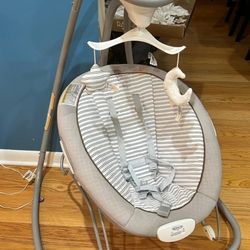 Graco Duvet Connect 2-in-1 Swing and Bouncer Chair