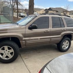 2000 Jeep Cherokee