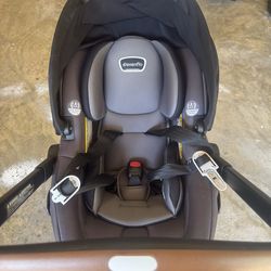 Evenflo Shyft DualRide Infant Carseat & Stroller Combo