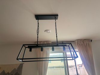 Light fixture