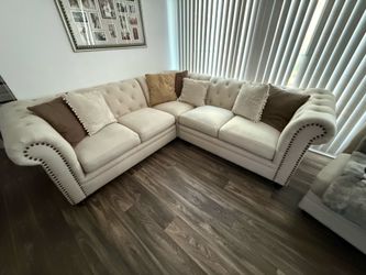 Sectional couch sofa