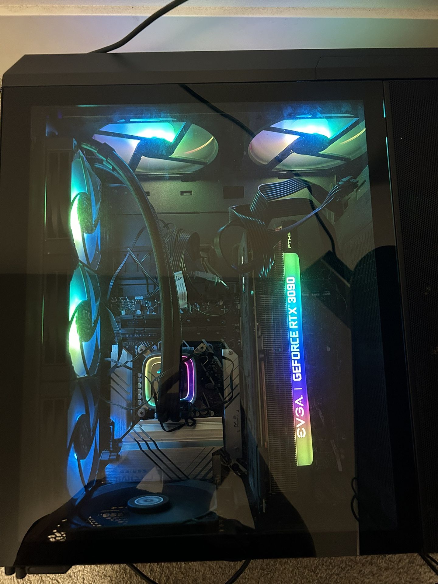 High End Gaming PC Intel Core i7-13700k, EVGA RTX 3090, 32GB RAM, 4TB PCEi NVMe Storage, AIO CPU