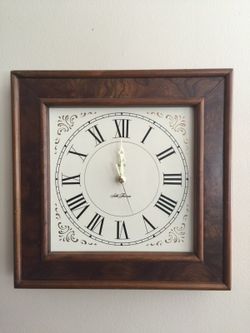 Beautiful Mahogany Seth Thomas Wall Clock