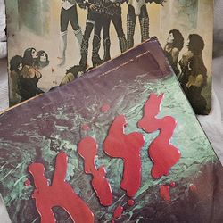 Three Original Kiss Vinyl Records 