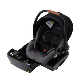 (SKU: I17-3) Safety 1st onBoard Slide DLX Infant Car Seat featuring SafetySlide Base
