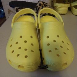 Women’s Crocs