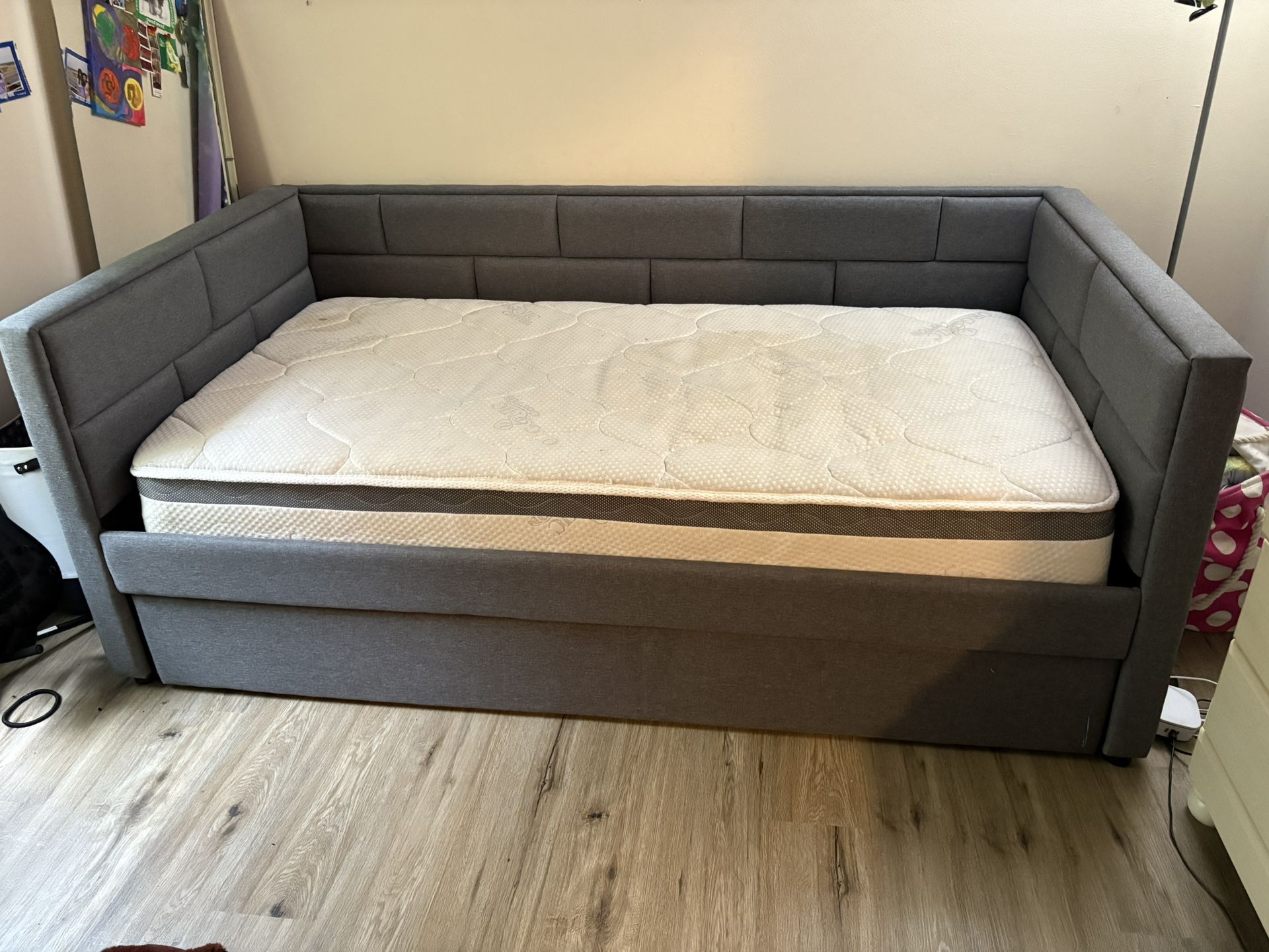 2 Layer Day Bed
