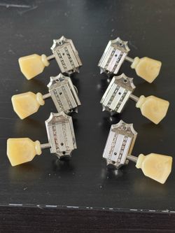 Gibson deluxe tuners