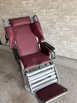 BRODA 30VT Positioning/Reclining Chair – Good Condition
