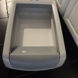 Pet safe Automatic Cat Litter Box