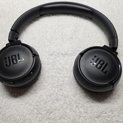 Used JBL Tune 510BT Bluetooth Headphone