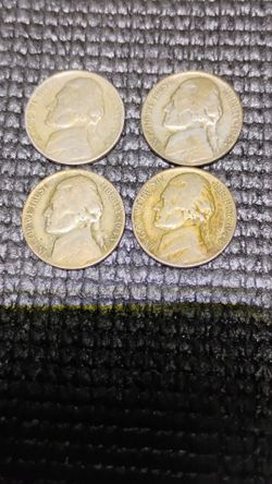 4 Jefferson "War" Nickel Coins