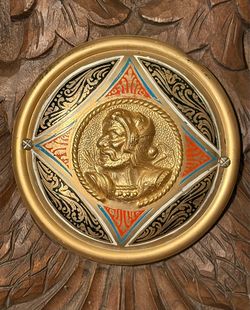 Vintage crest plaque from Spain