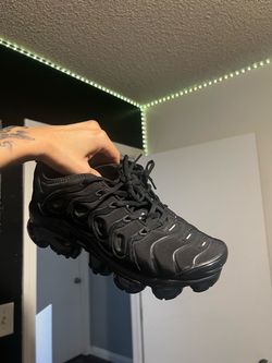 Nike Air VaporMax Plus Triple Black