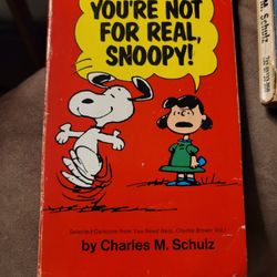 4 - Vintage Snoopy Charlie Brown Peanuts Books