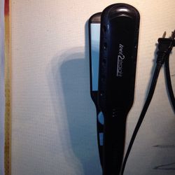 Wet2straight Hair Iron 