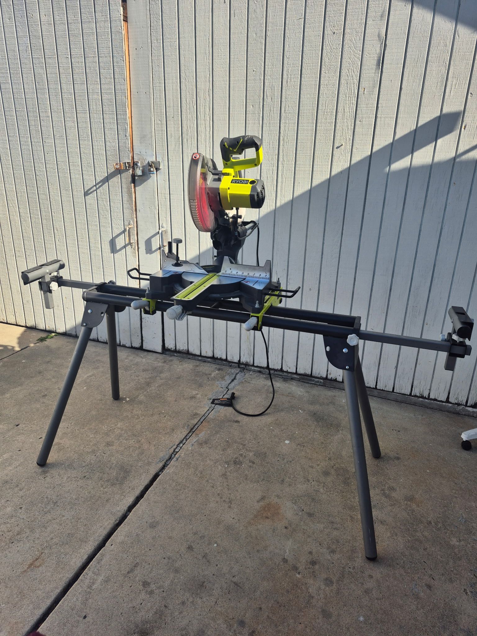 RYOBI Miter Saw With Led Light 10inch Blade Work Stand Included