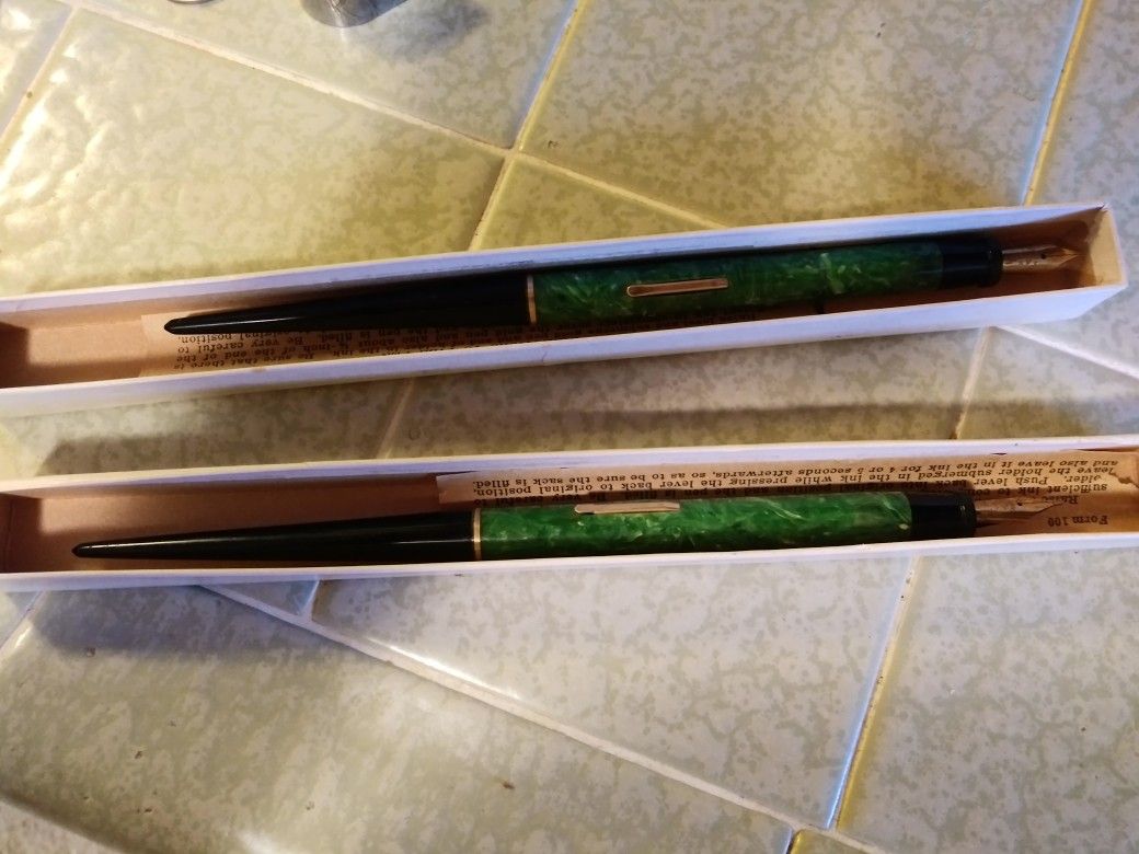 Rare Fountain Desk Pens with 14k nibs