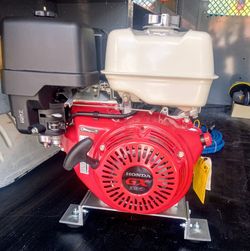 Brand New Pressure Washer With Honda Engine, General Pump  4200 Psi @ 4 GPM.