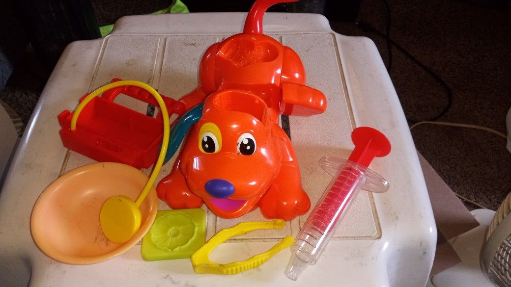 Toys ,The Dog Stuff Is Playdo Toys