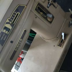 Vintage Singer Sewing Machine