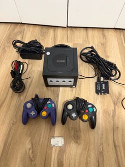 Nintendo Game Cube Bundle W/7 Games