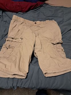 Mens 42 shorts