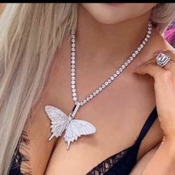 Monarch Butterfly Necklace 