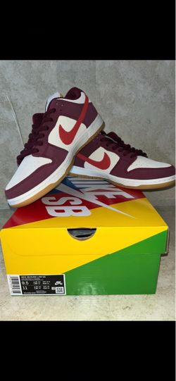 Nike SB Dunk Low "Skate like a Girl"