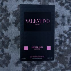 Valentino Cologne 