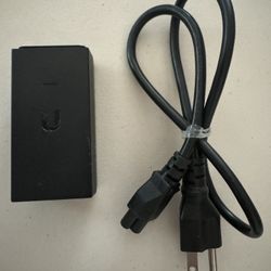 Ubiquiti PoE Injector