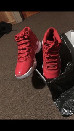 Jordan 11s