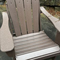 4 Outdoor Adirondack Chairs / 2 Side Tables  