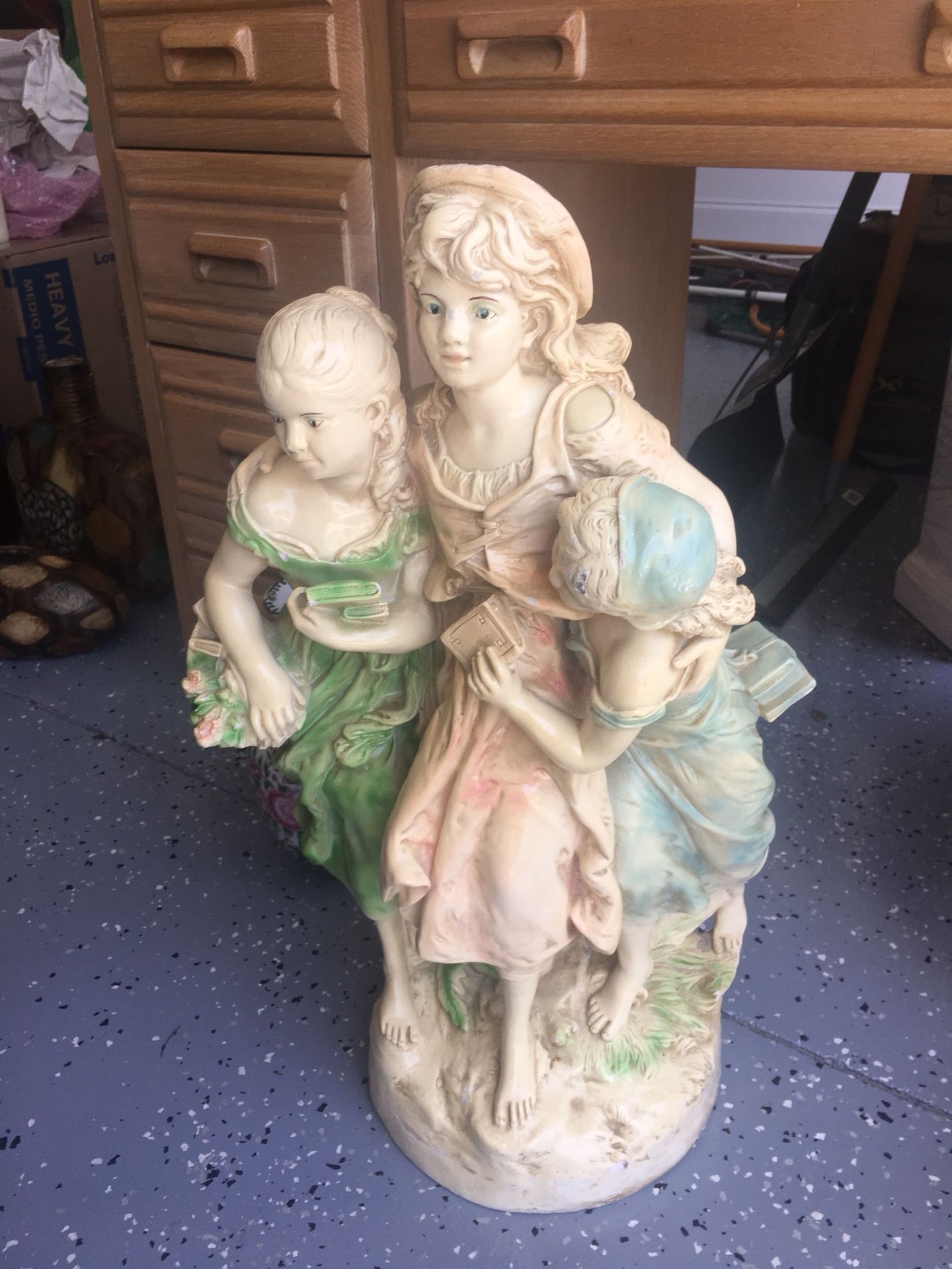 Statue