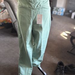 NWT Straight Leg Stretch Pants