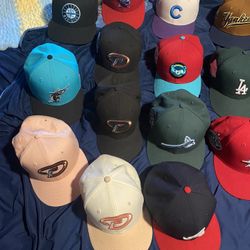 FITTED HATS