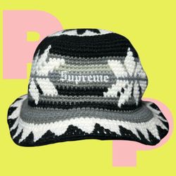 Supreme Snowflake Crochet Crusher