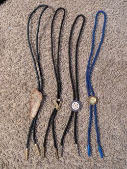 Lot of 4 Vintage Bolo Ties