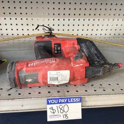 Nailer Milwaukee 