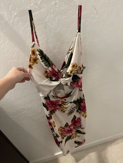 Floral Dress 🌸