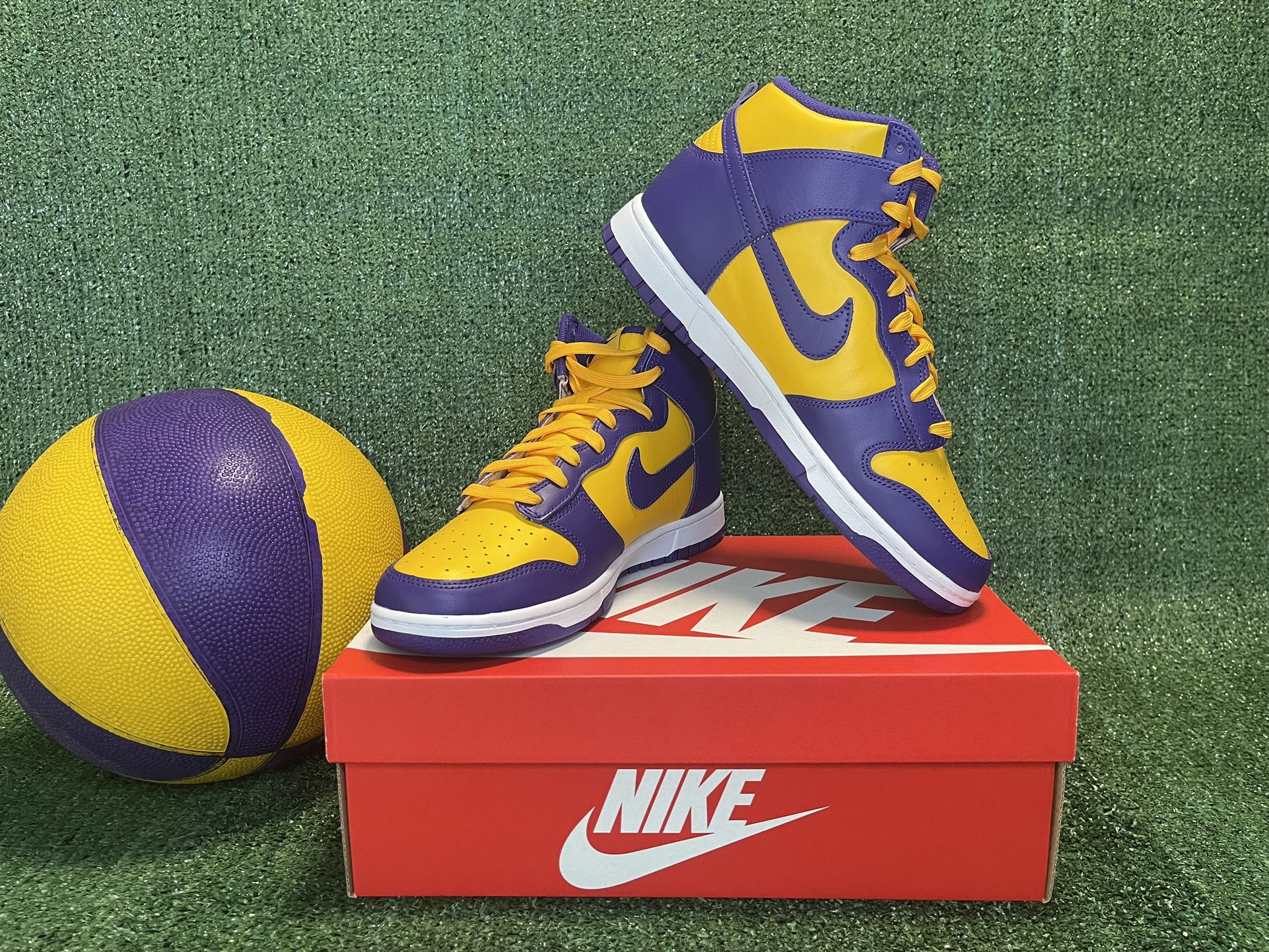 New Nike Dunk Hi Retro Lakers Basketball Shoes Size 9,9.5,10 Available