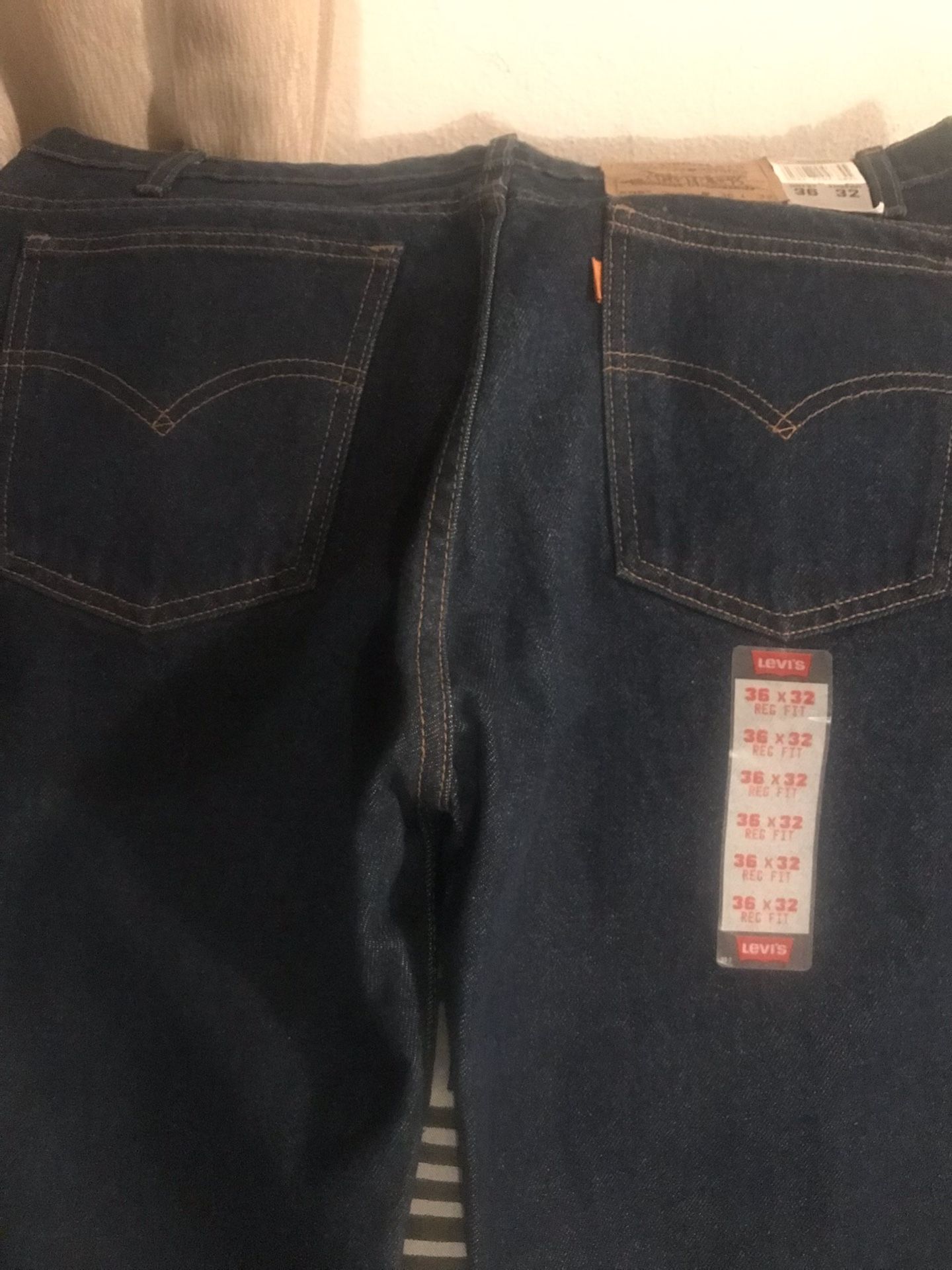 Levi’s Man 36/32 Size