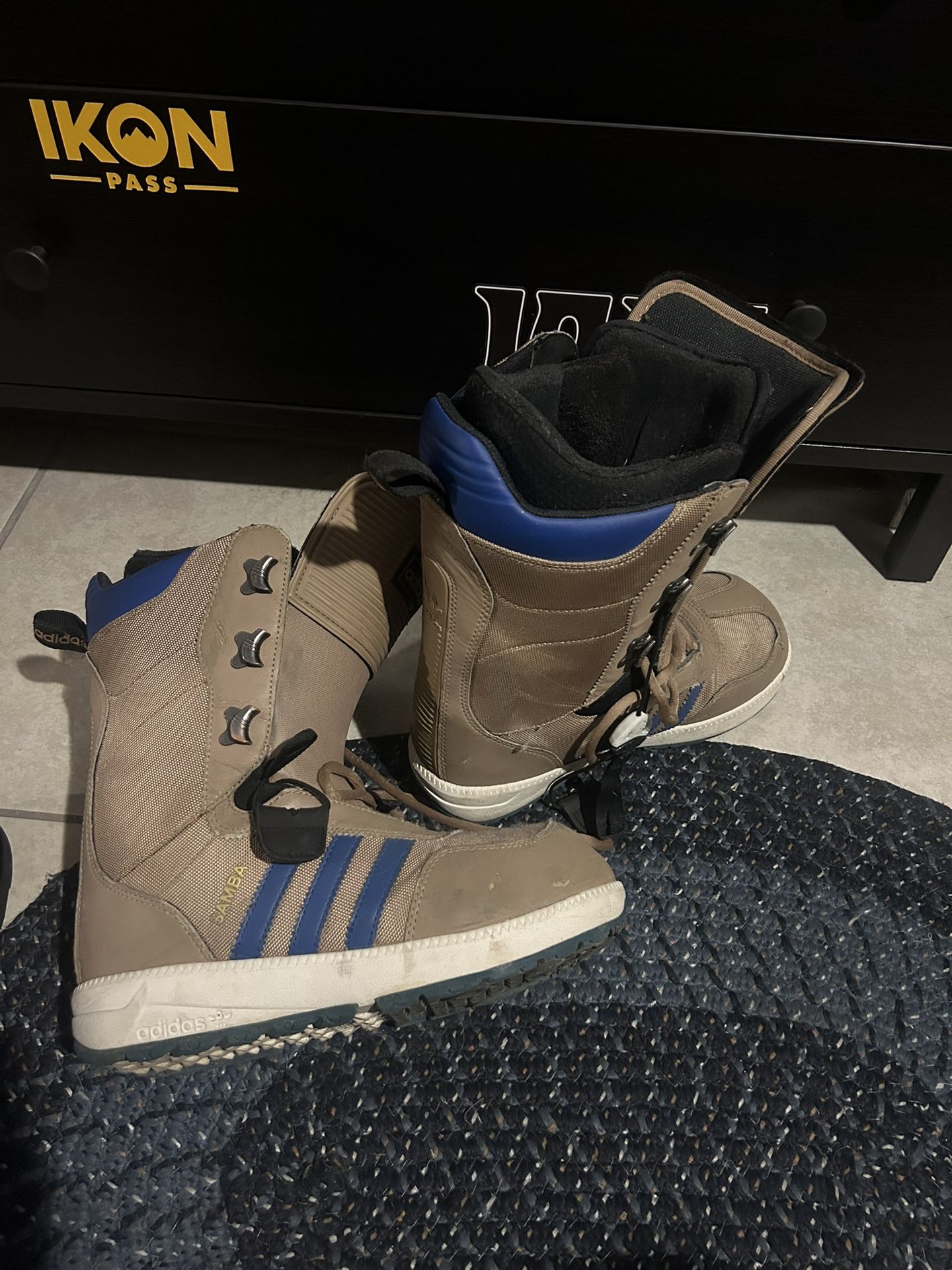 Adidas Samba Snow Boots